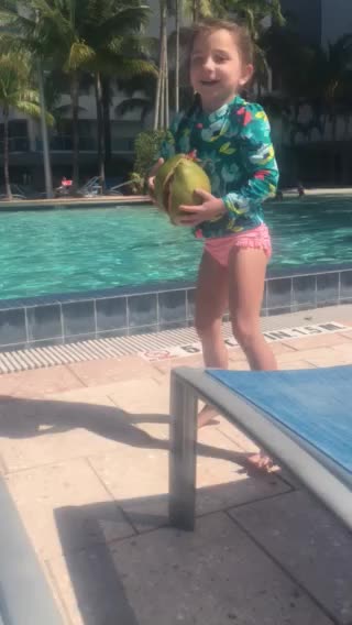 Juliet getting the feel of Florida