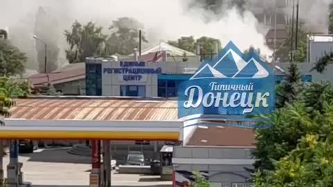 Ukraine: Ukraine military shells residential area in Doneskt