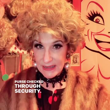 Phyllis Diller at the airport