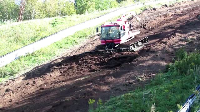 Renovating the Pine Mountain Ski Jump During Summer with a Groomer