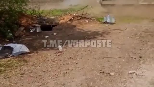 Ukraine War - The work of the T-80 of the LPR forces on the positions of the Armed Forces of Ukraine