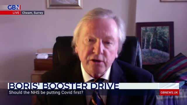 'It's a complete and utter waste of time' - Prof. Angus Dalgleish on PM's Omicron booster plan.