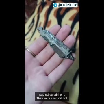 A video filmed during yesterday's shelling of the Petrovsky district of Donetsk.