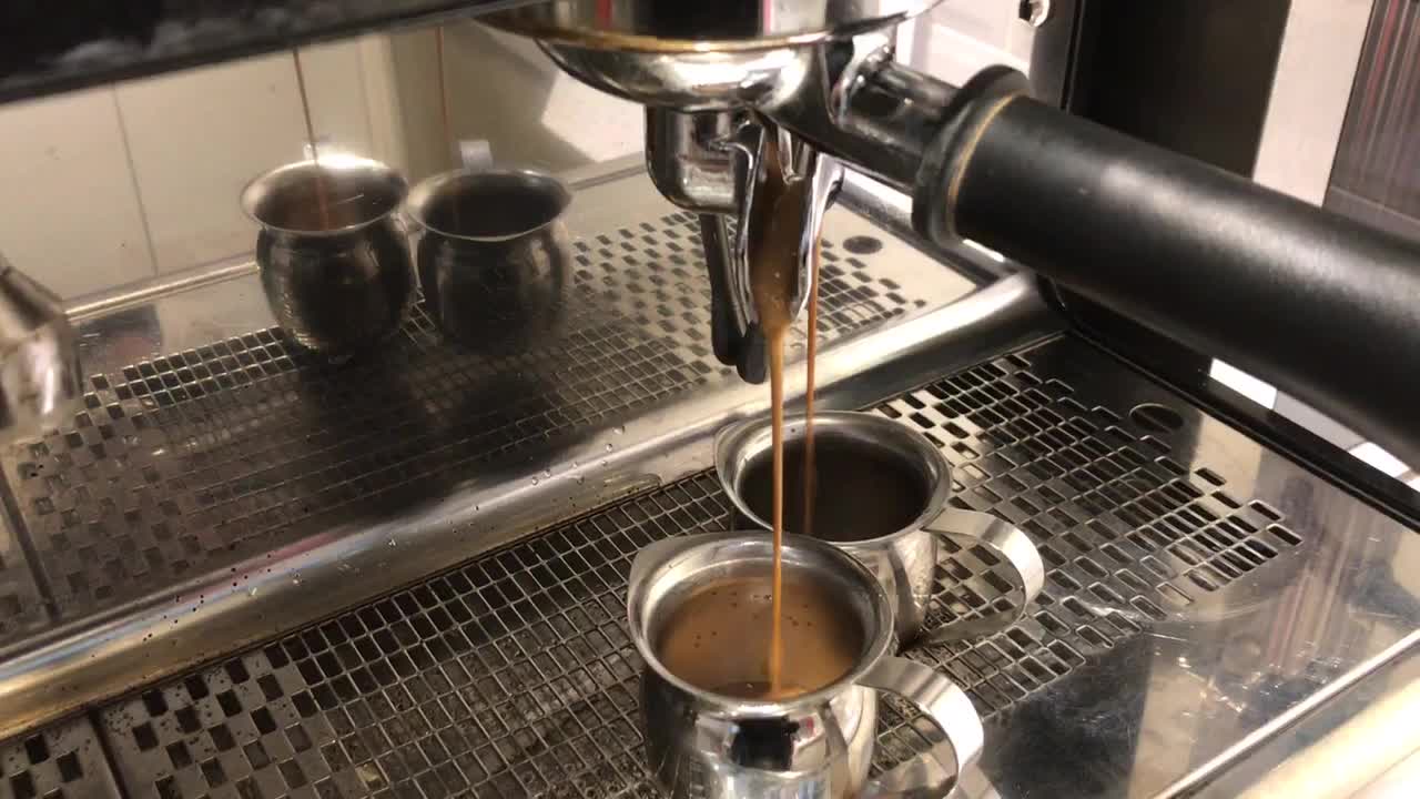 extraction of espresso