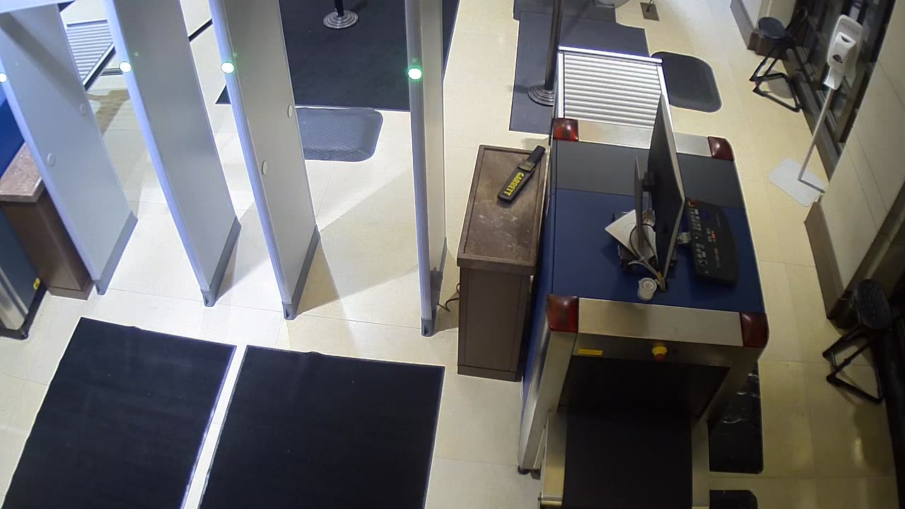 7153CVCULSScreeningLane4_2021-01-05_19h00min02s563ms.mp4