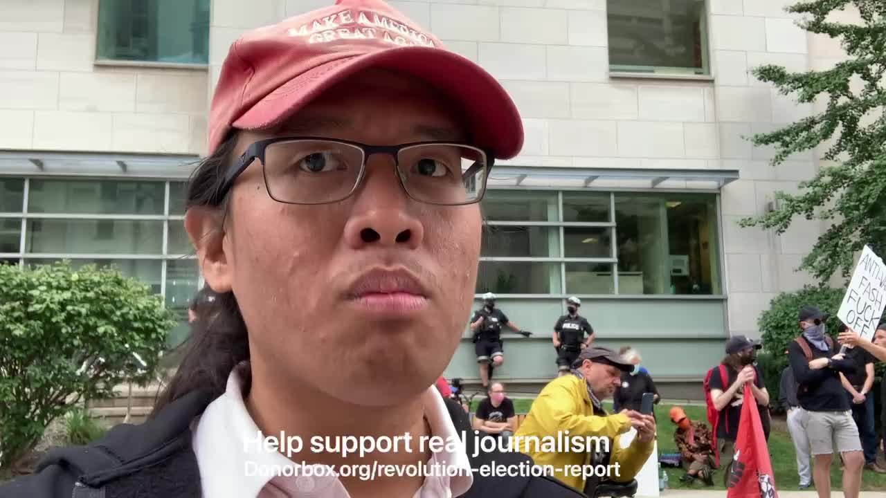 Freedom Rally in front of Toronto Hospital