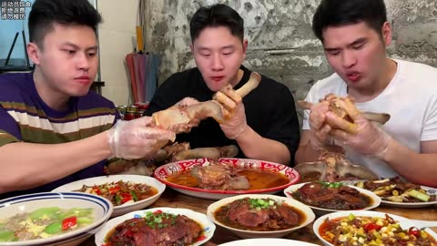 Buy And Eat, Giant Pig Bones