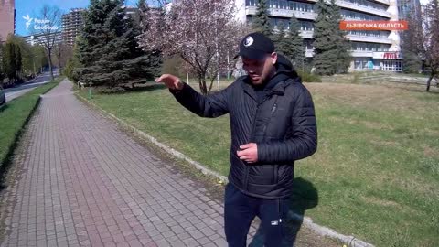A-Ukrainian-soldier-rescued-his-brother-under-bullets