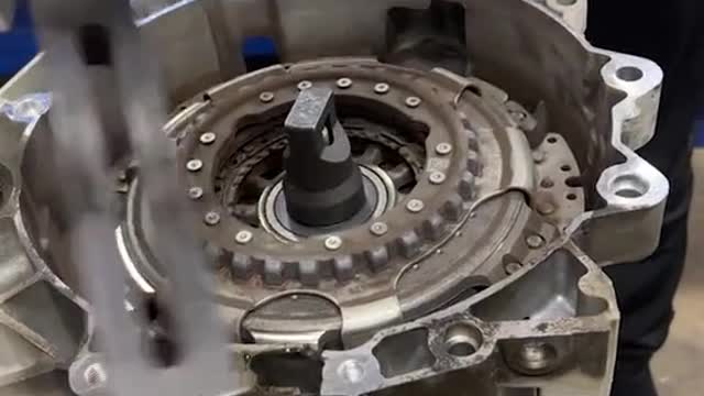 Maintenance and replacement of Volkswagen double clutch gearbox parts