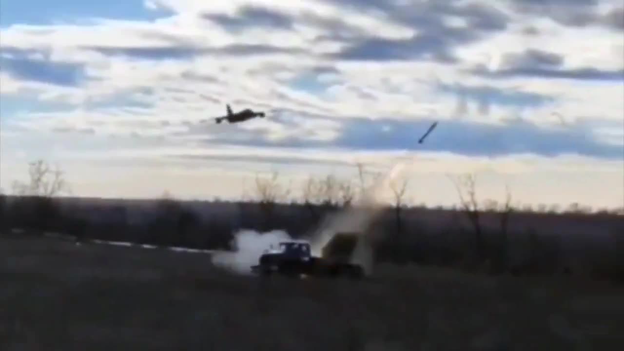 Rocket Fired From BM-21 Grad Almost Hitting A Russian Sukhoi Su-25 Attack Plane