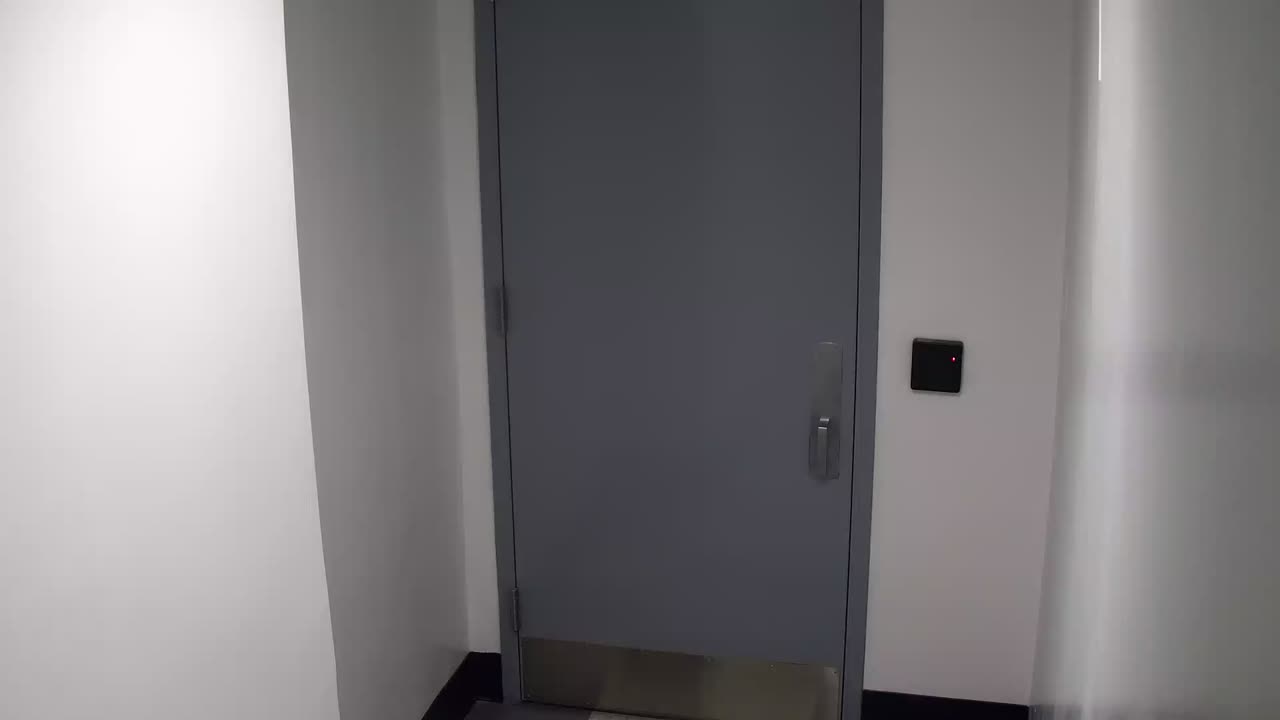 6171RHOBG2G202BStairwaySide_2021-01-05_16h00min02s847ms.mp4