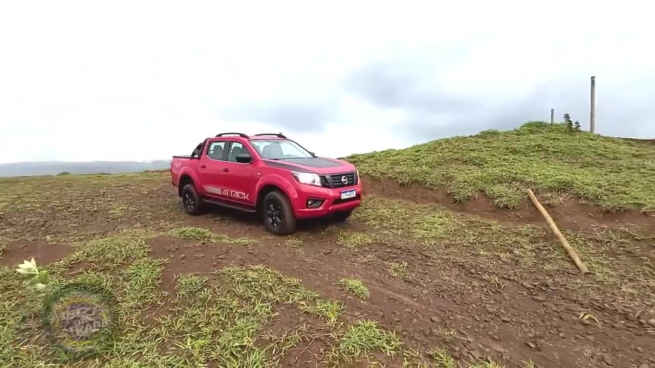 Nissan Frontier Attack no Off Road