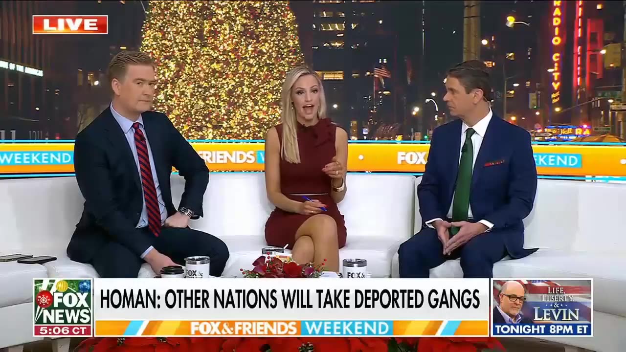 Fox & Friends Sunday 12/22/24 FULL END SHOW