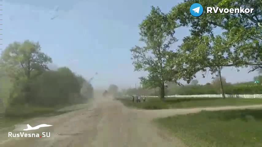 Luhanské děti vítají ruské osvoboditele