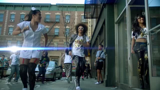LMFAO ft. Lauren Bennett, GoonRock - Party Rock Anthem