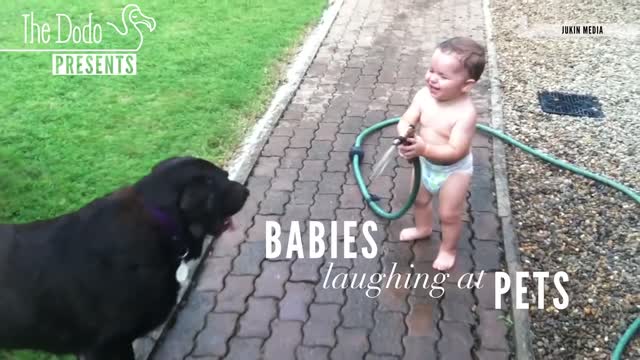 Funny Baby Fun With Water,❕