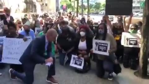 BLM & Antifa Riots 2020 - 2020-06-08-23-45-00-Pittsburgh.mp4