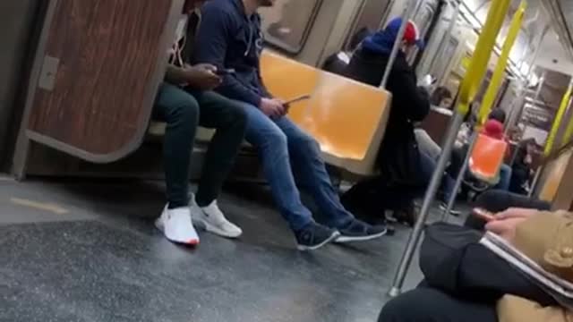 Guy sings "my neck my back" on subway intercom speaker