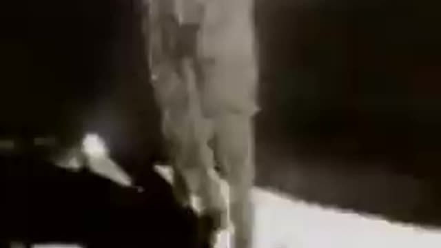ΣΤΟ ΜΕΤΑΞΥ ΣΤΟ ΦΕΓΓΑΡΙ.
