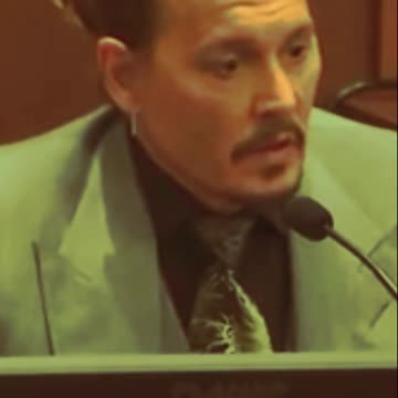 Amber Heard popped on her birthday on his Bed 💩