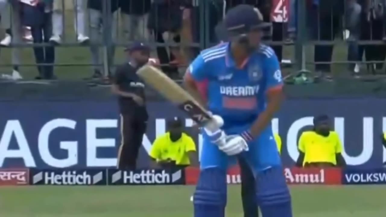 Naseem Shah got angry, came close to Shubman Gill after this insulting act in Ind vs Pak Asia cup