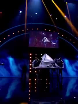 Best magicin around the world _black_heart_ amazing magicin - short- statusking