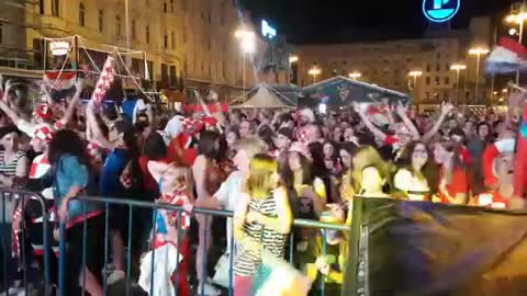 LIVE sa zagrebačkog glavnog trga: slavlje nakon pobjede Hrvatske