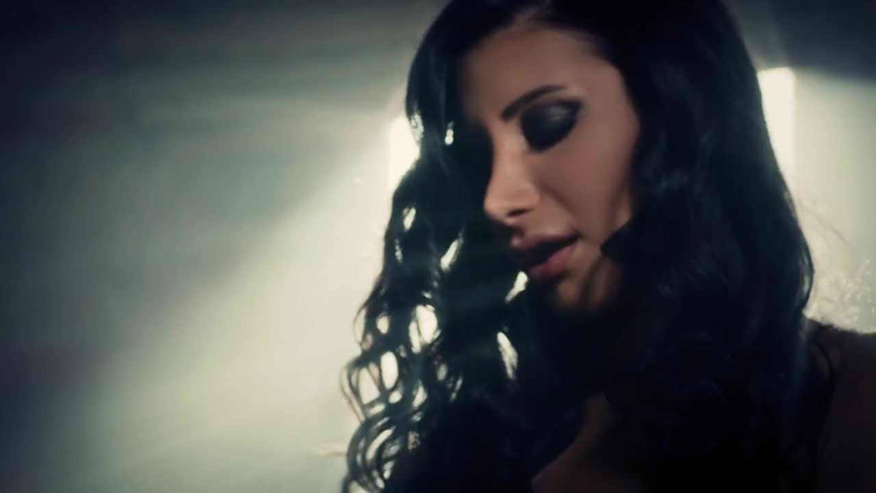 İrem Derici - Kalbimin Tek Sahibine