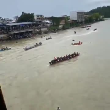 Balsa se hunde en fiestas patronales y deja 2 muertos