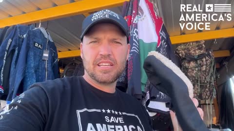 Ben Bergquam visits cartel shops, catering to illegal aliens in Sonoyta Mexico