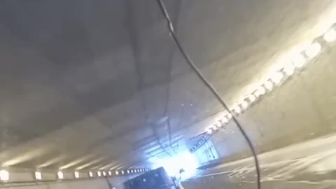 Making noise in tunnel