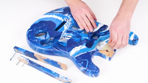 Customize your Guitar with Hydro Dipping