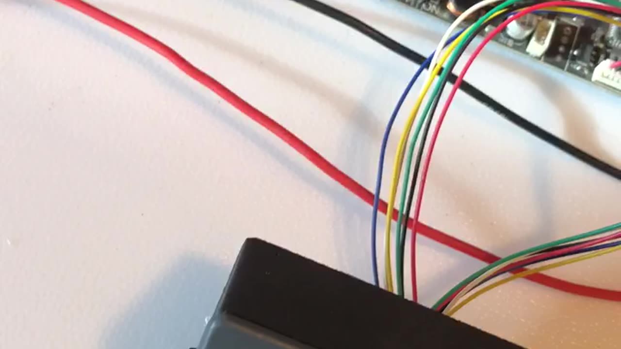 Self running self recharging EPU EARTH ENERGY PUMP 200nf