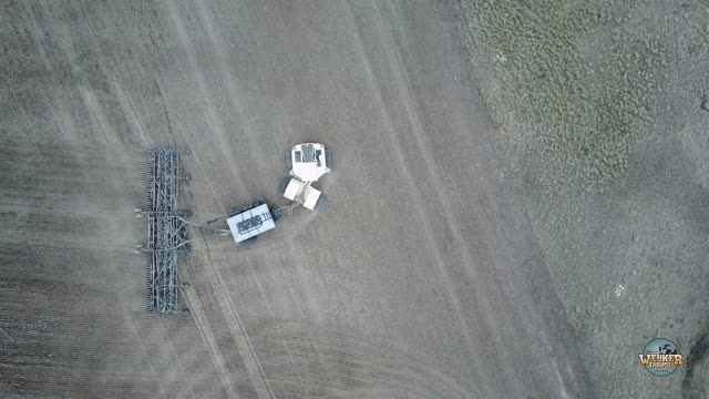 Big Bud Tractor Restoration 2 - Time Lapse - Welker Farms Inc