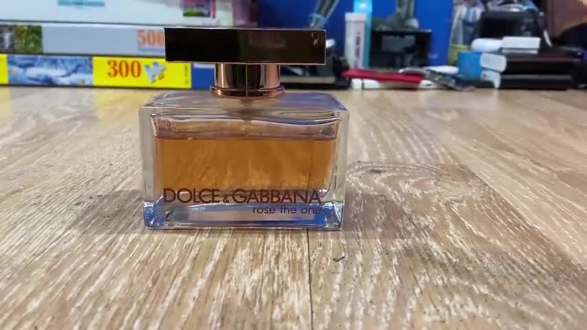 Нашёл Айфон, 2 дорогих Вейпа, Геймерские девайсы, Духи Dolce & Gabbana | НАХОДКИ из ПОМОЙКИ