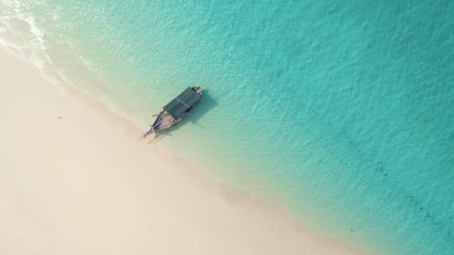 The beauty and charm of the Maldives beach