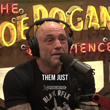 Joe Rogan: Elon Musk “Is My Favorite Billionaire”