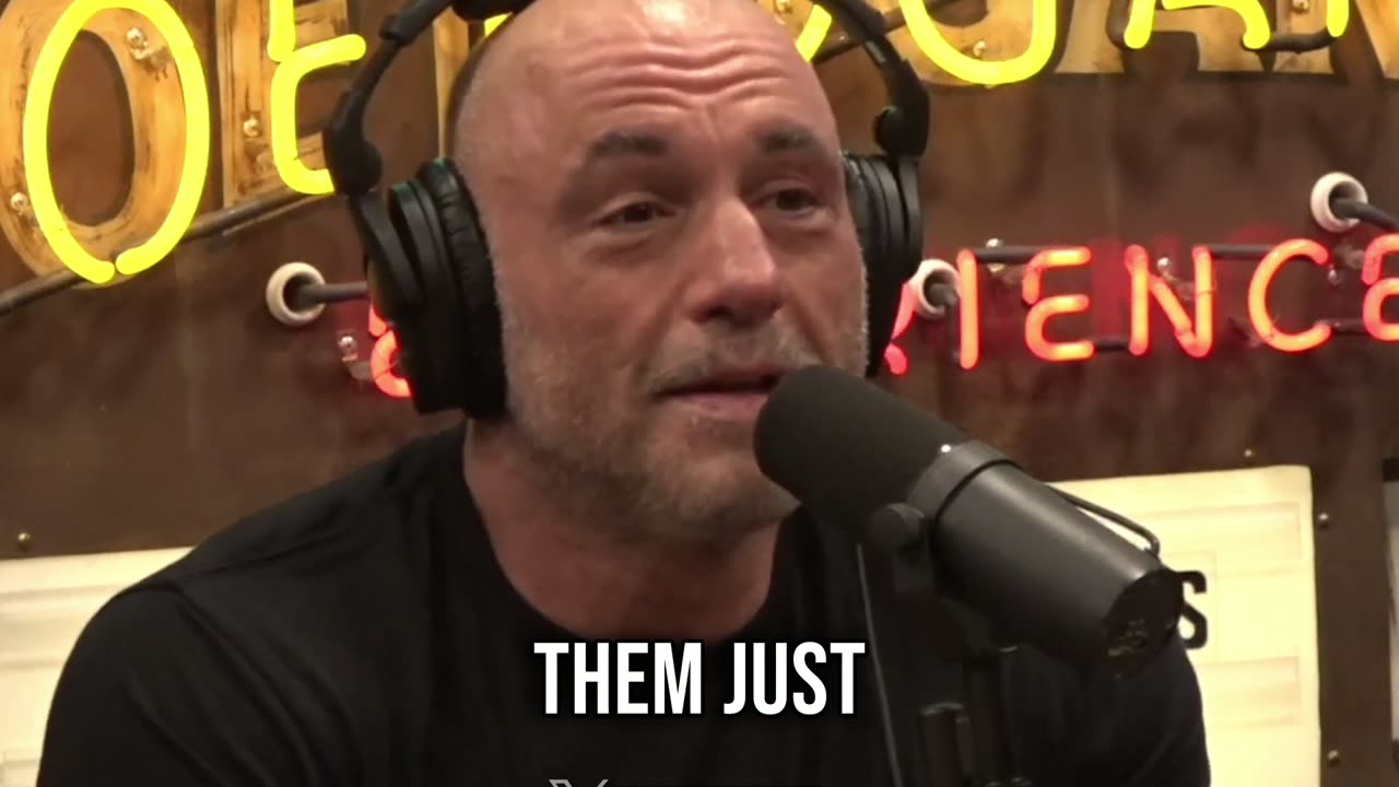 Joe Rogan: Elon Musk “Is My Favorite Billionaire”