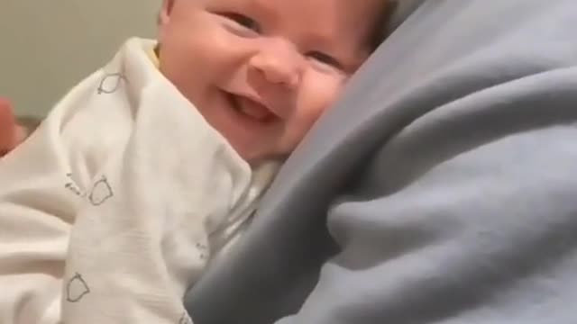 Funny and cute baby🤣😂🤣😂🤣