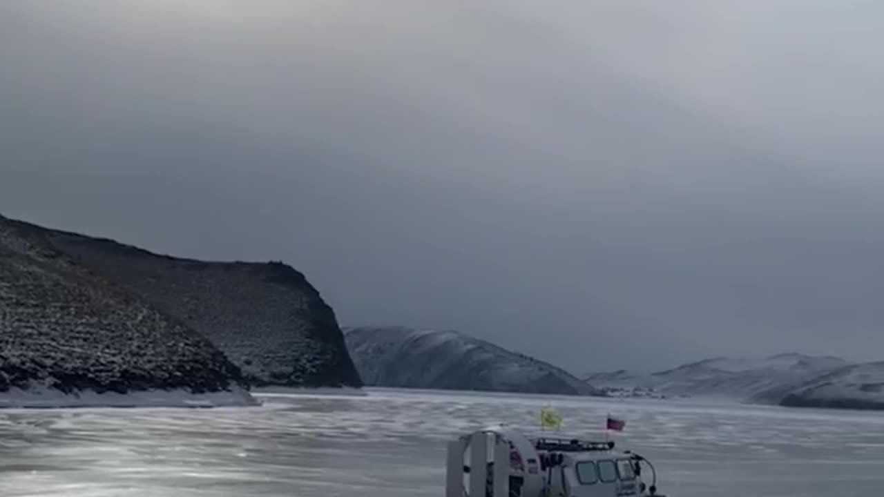 Ice road’s transportation