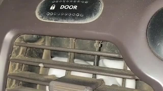 Automobile air conditioning cleaning