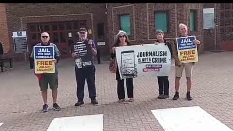 Committee to Defend Julian Assange visit Julian Assange in Belmarsh, UK