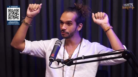 Viajando pelo MUNDO À Deriva Cortes