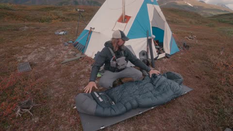 Alaska Moose Camp Tour with Ryan Lampers | GOHUNT Cribs: Ultimate Drop Camp Set-Up