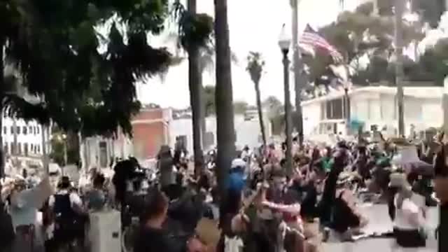 BLM & Antifa Riots 2020 - 2020-07-05-01-12-28-Ventura.mp4