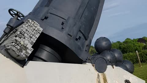 Artillery Mortar.