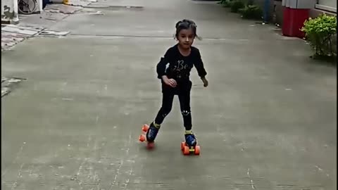 Figure skating moves | skating🛼| Skating Girl | #rumble #rumble studio #Skater #Harshalidhankhola