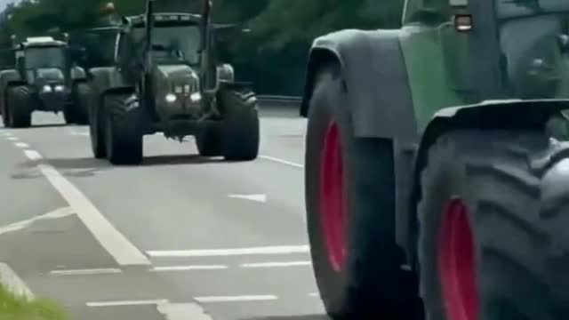 German Farmers join the Dutch Farmer Protest