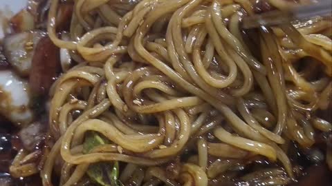 Dry black bean soy sauce noodle (Gan-jja-jang)