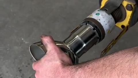 Fitting connection repair machine